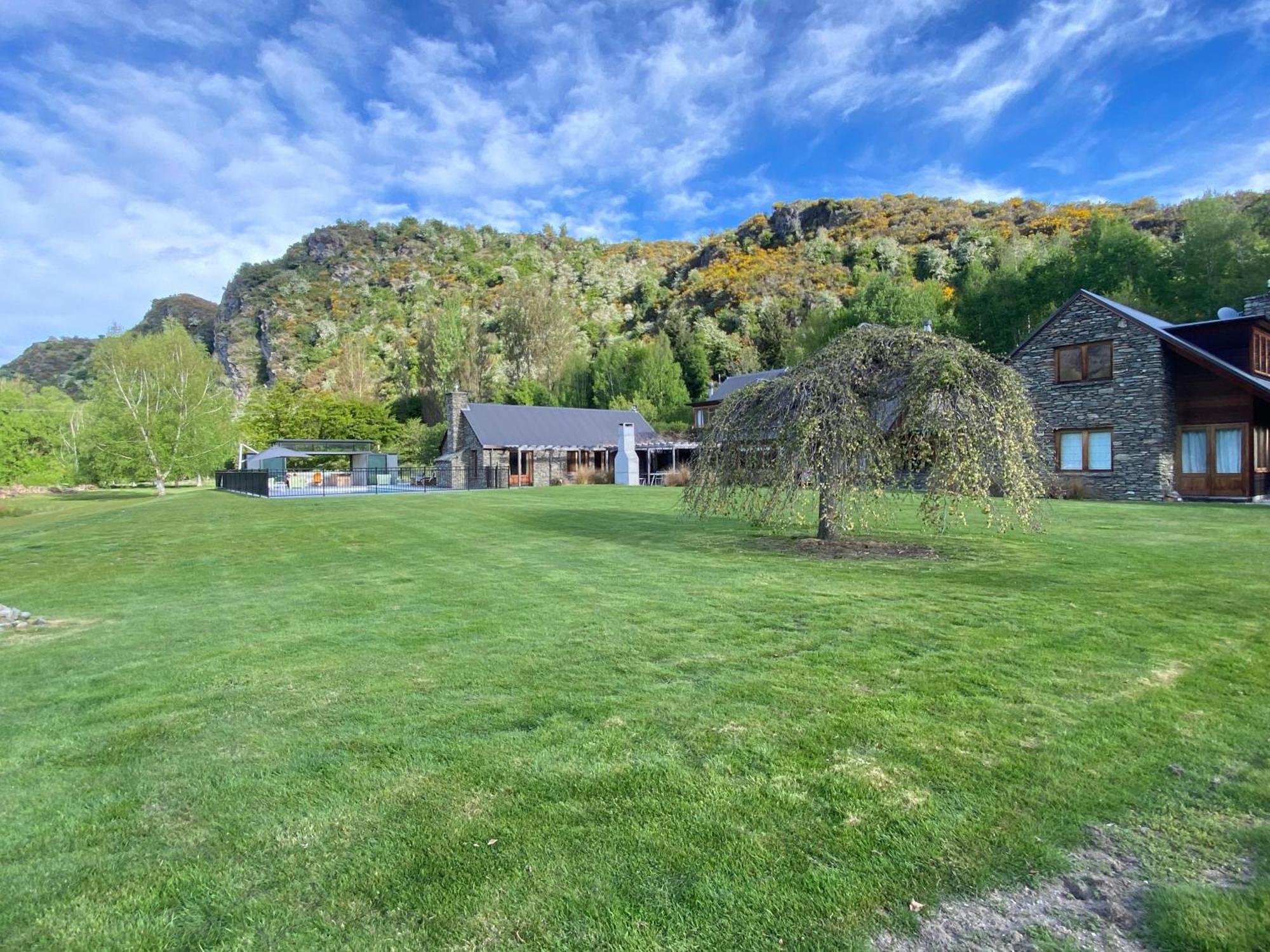 Wharenui Holiday Home By Majordomo Arrowtown Dış mekan fotoğraf