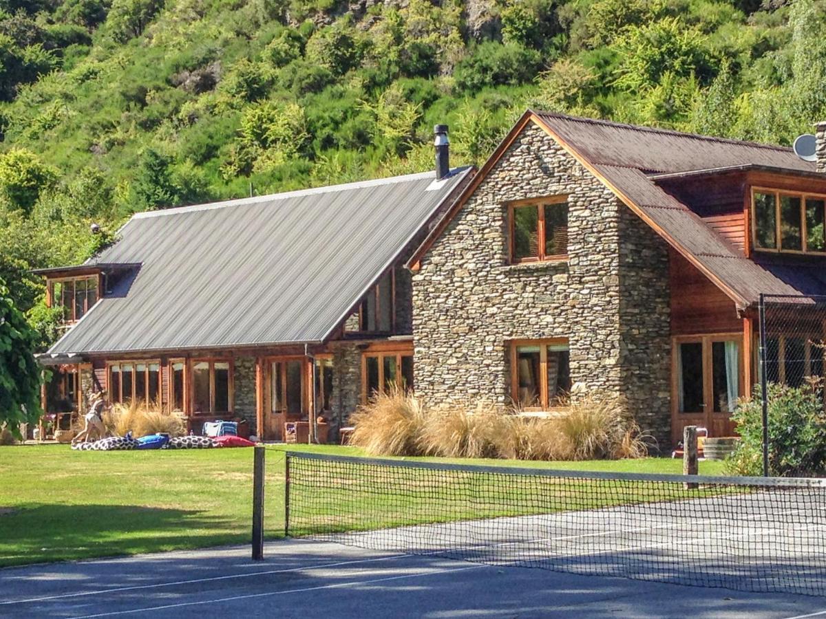Wharenui Holiday Home By Majordomo Arrowtown Oda fotoğraf