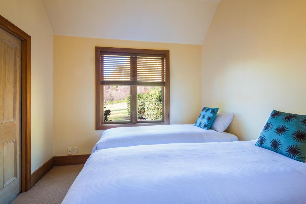 Wharenui Holiday Home By Majordomo Arrowtown Oda fotoğraf