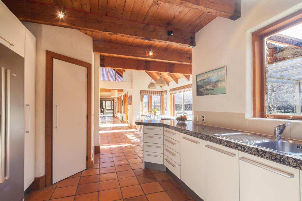 Wharenui Holiday Home By Majordomo Arrowtown Oda fotoğraf